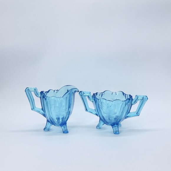 Rare Vintage Indiana Glass Colonial Etched Electric Blue 4" Cream & Sugar EPAG - Picture 2 of 6